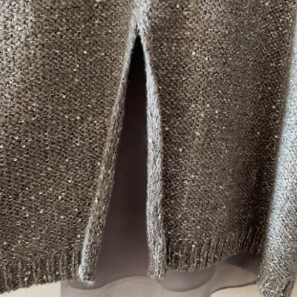 Jennifer Lopez Shimmery Sweater New - Picture 9 of 9